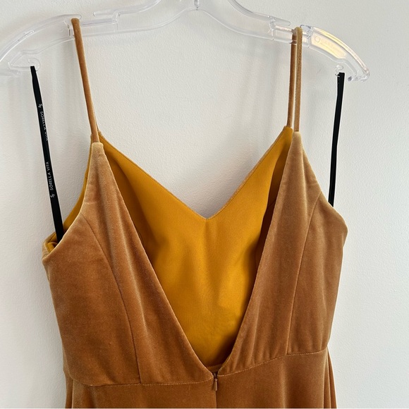 (SOLD) SORELLA VITA Floor Length Dress Amber/Gold Size Size 10 - Picture 6 of 9